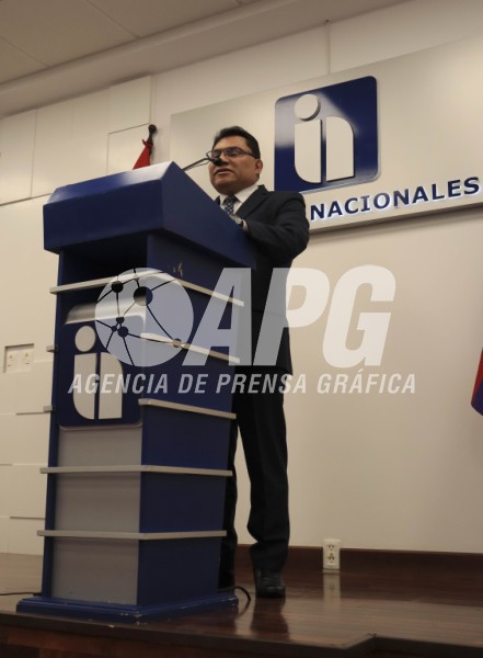 PRESIDENTE DEL SERVICIO DE IMPUESTOS NACIONALES (SIN) MARIO CAZÓN