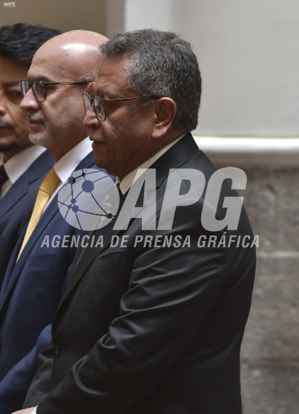 EL PRESIDENTE DEL ESTADO RODRIGO PAZ POSESIONÓ A SU PRIMER GABINETE DE MINISTROS