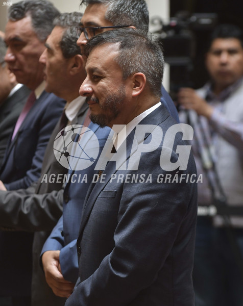 EL PRESIDENTE DEL ESTADO RODRIGO PAZ POSESIONÓ A SU PRIMER GABINETE DE MINISTROS
