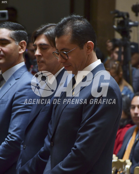 EL PRESIDENTE DEL ESTADO RODRIGO PAZ POSESIONÓ A SU PRIMER GABINETE DE MINISTROS