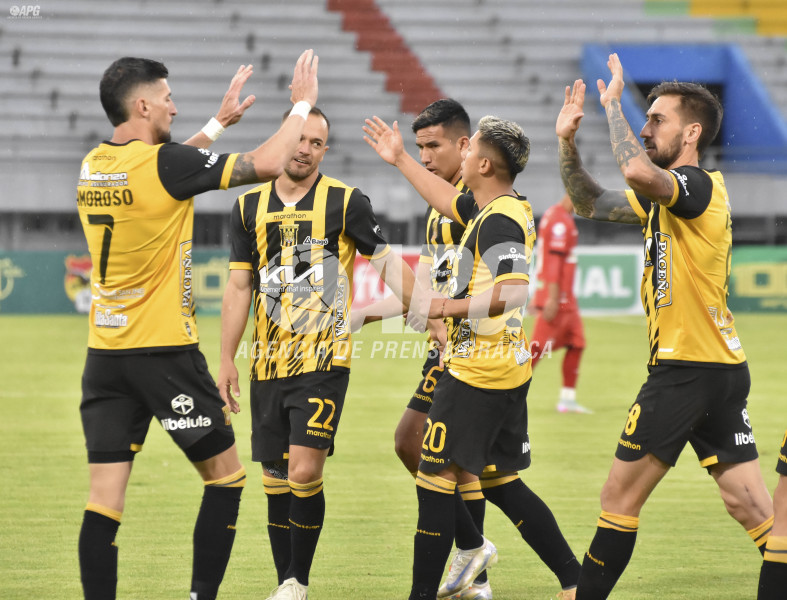 CAMPEONATO DE LA DIVISIÓN PROFESIONAL DE FÚTBOL FC UNIVERSITARIO VS THE STRONGEST