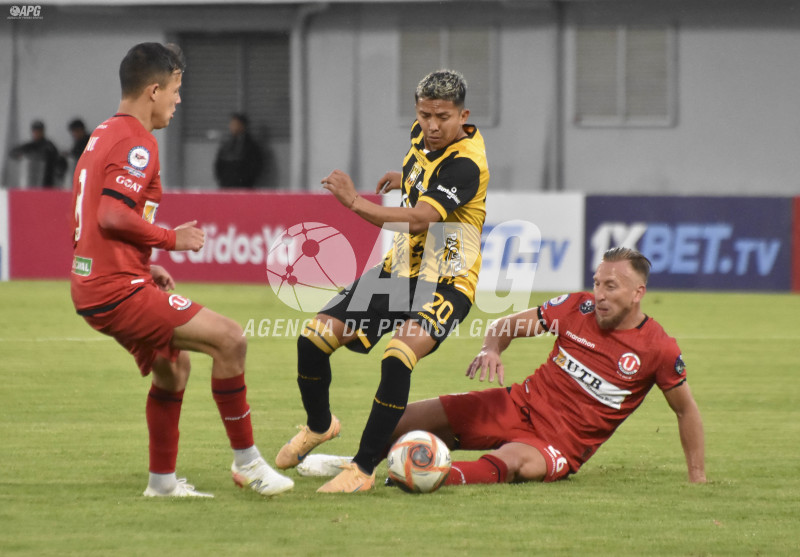 CAMPEONATO DE LA DIVISIÓN PROFESIONAL DE FÚTBOL FC UNIVERSITARIO VS THE STRONGEST